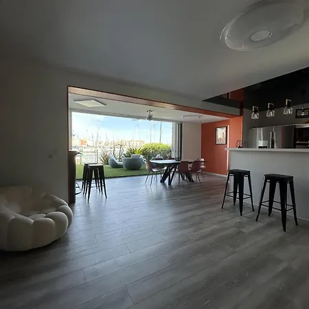 Sun S Cap Villa